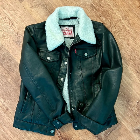 Levi’s leather jacket - Picture 3 of 7